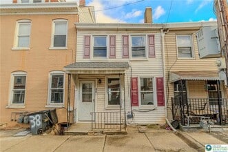 Building Photo - 40 S 12th St