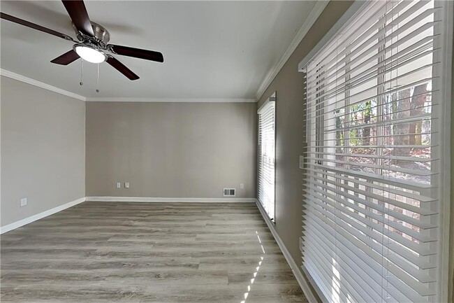 Foto del edificio - 1170 Colony Cir