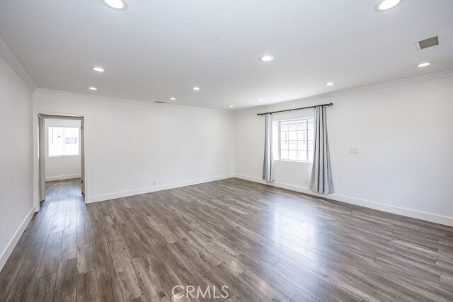 Foto del edificio - 6506 Teesdale Ave