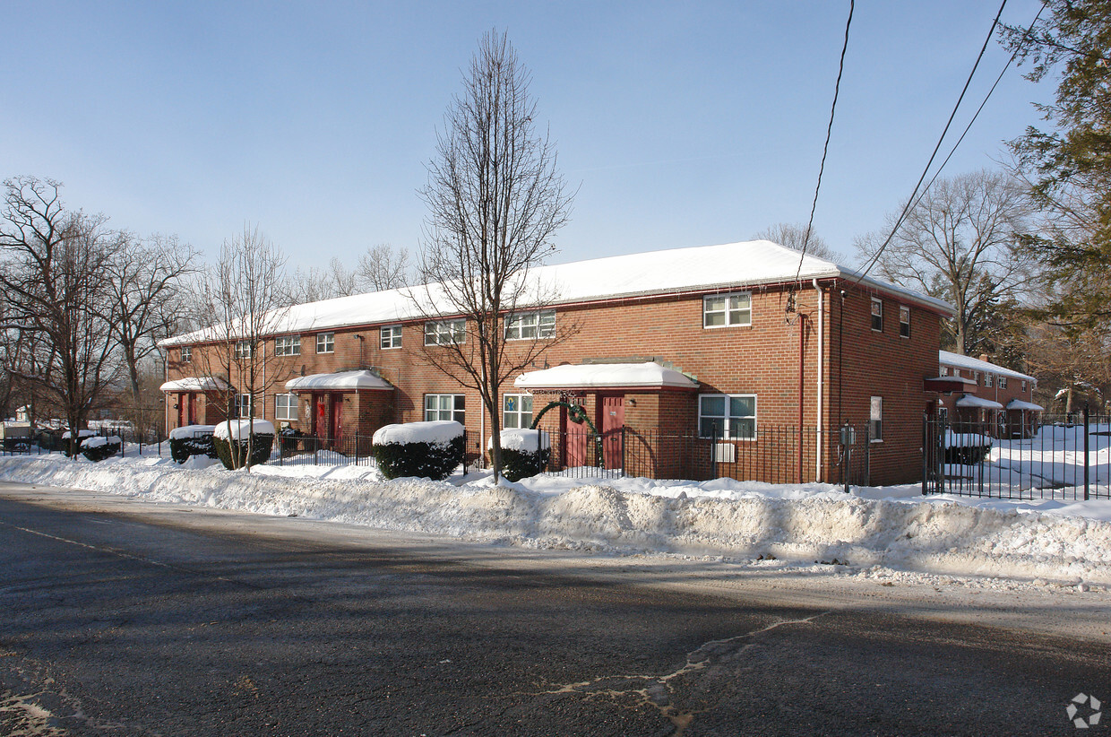 Foto del edificio - Avalon Village