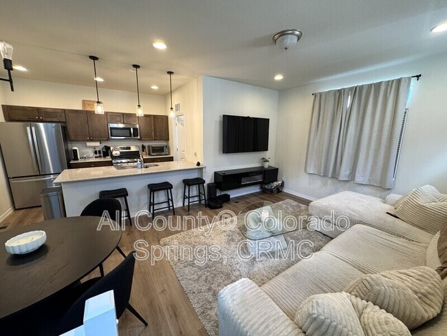 Building Photo - 7421 Marbled Wood Pt