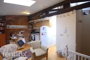 Foto del edificio - 74 Tyler St