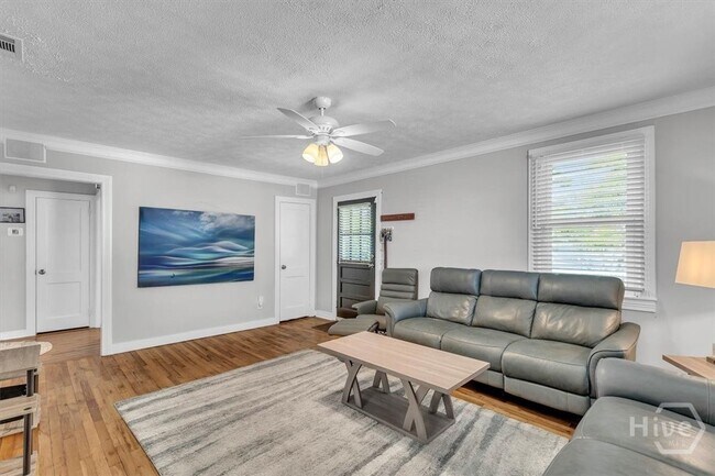 Foto del edificio - 404 E 66th St