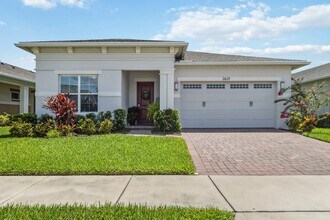 Building Photo - 2621 Redblush Ter