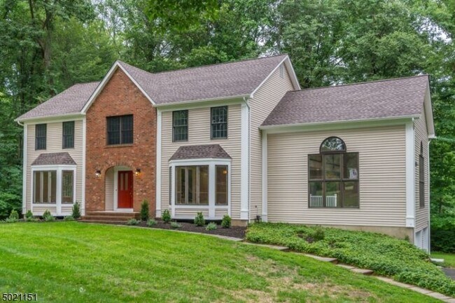 Foto del edificio - 79 Melrose Dr