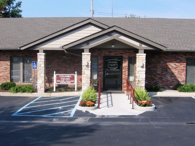 Oficina de alquiler - Claudell Homes I and II