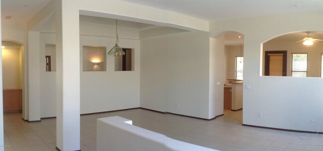 Building Photo - 14442 Agave Dr