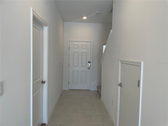 Building Photo - 34233 Carronade Ct