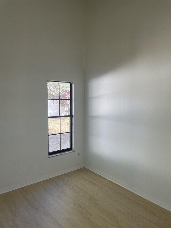 Foto del edificio - 376 20th Ave