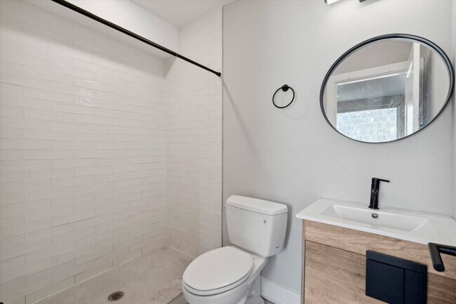 Foto del edificio - 1618 N Sydenham St