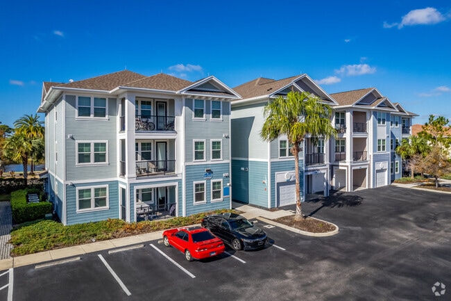 Building Photo - The Point at Bella Grove
