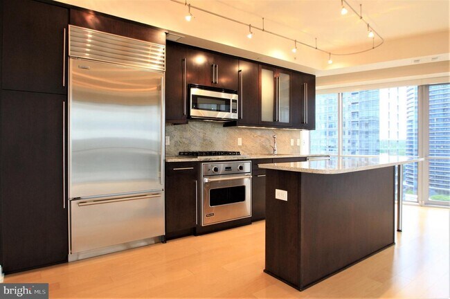 Foto del edificio - 1111 19th St N