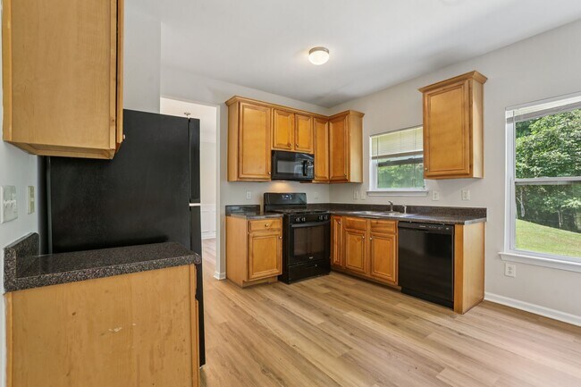 Foto del edificio - Renovated Home in Lambert High in Swim/Ten...