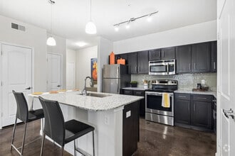2BR, 2BA - 1,053SF - Kitchen - Legacy Brooks