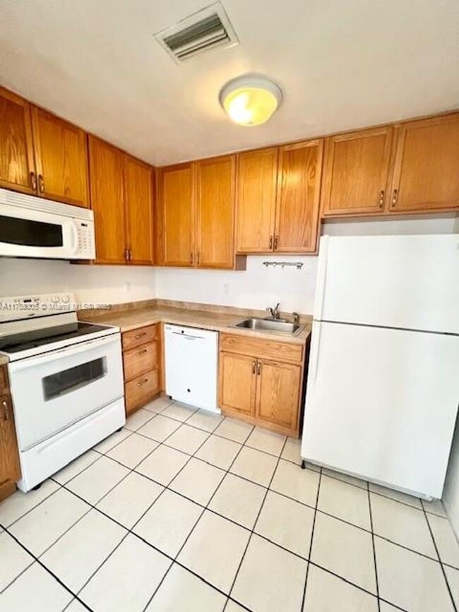 Foto del edificio - 5219 SW 43rd Terrace