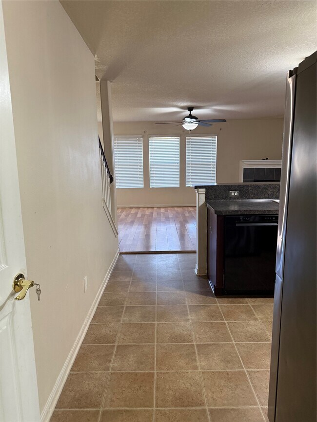 Foto del edificio - 1330 Reedpoint Dr