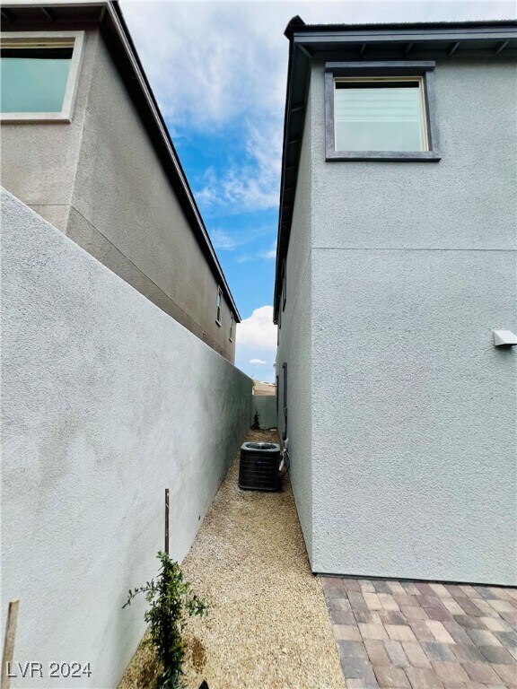 Building Photo - 11837 Pied Harrier Ave