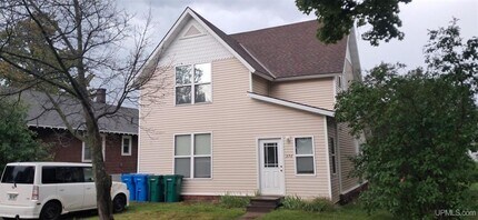 Building Photo - 376 Alger St