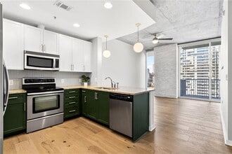 Building Photo - 855 Peachtree St NE