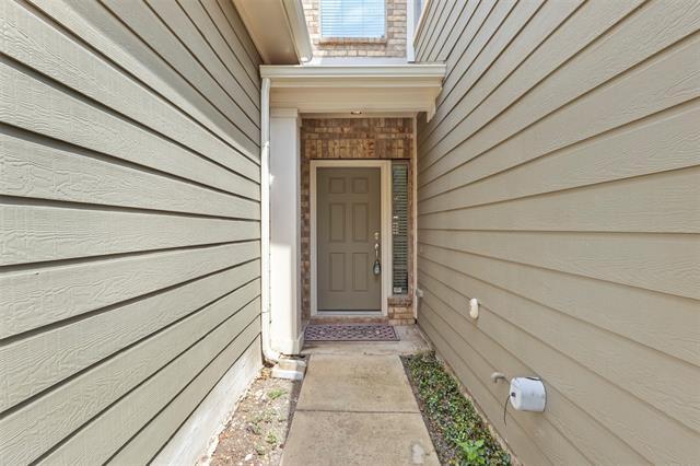 Building Photo - 7904 Eddie Dr