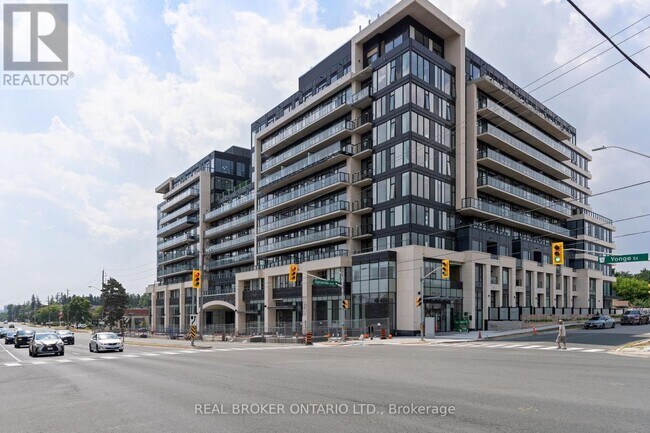 Building Photo - 8188-8188 Yonge St