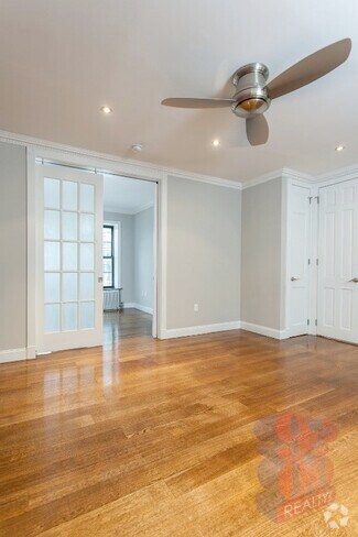 Building Photo - 334 E 100th St