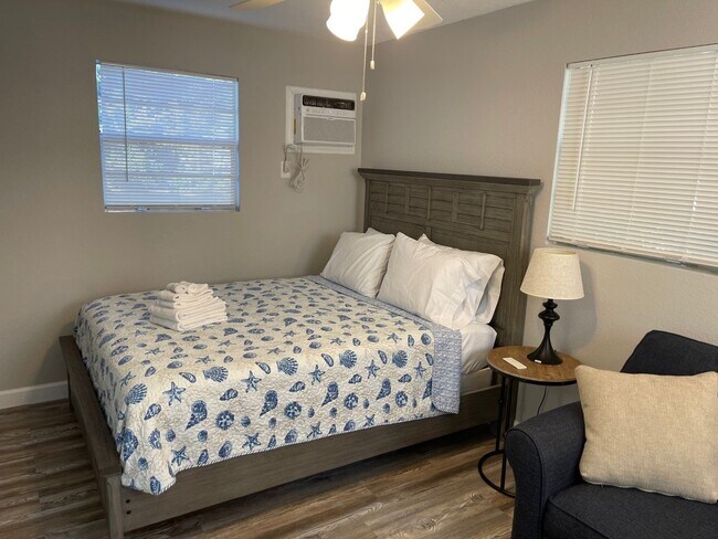 Foto del edificio - 2640 NE Indian River Dr