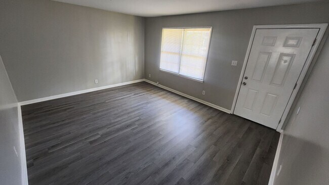 Foto del edificio - 4 BR / 2.5 BA Single family home