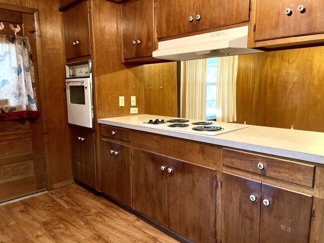 Foto del edificio - 905 Cottonwood St
