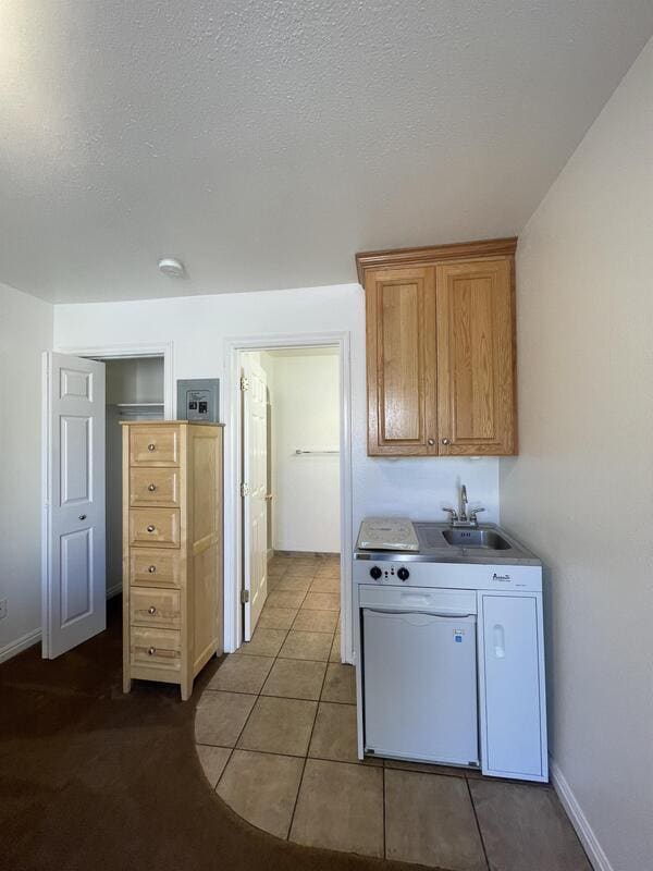 Building Photo - 1675 S State St