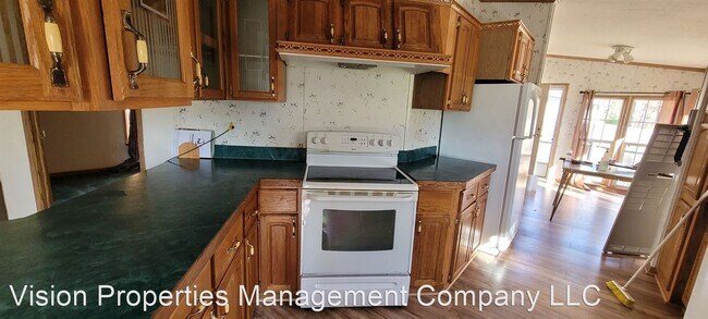 Building Photo - 3 br, 2 bath House - 406 Bemidji Rd NW