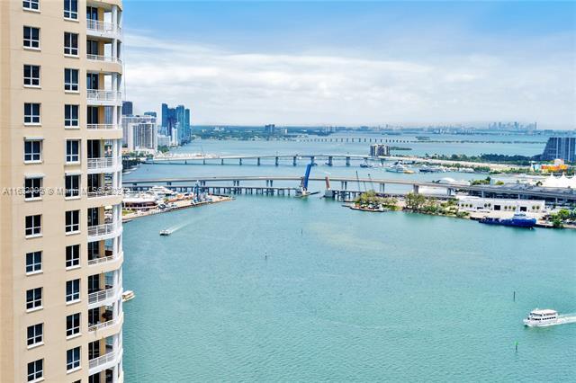 Foto principal - 808 Brickell Key Dr