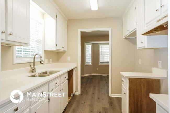 Building Photo - 1218 Fiddle Ct