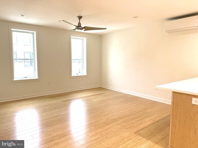 Foto del edificio - 1302 S 18th St
