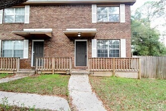 Building Photo - 414 Waycross Ave