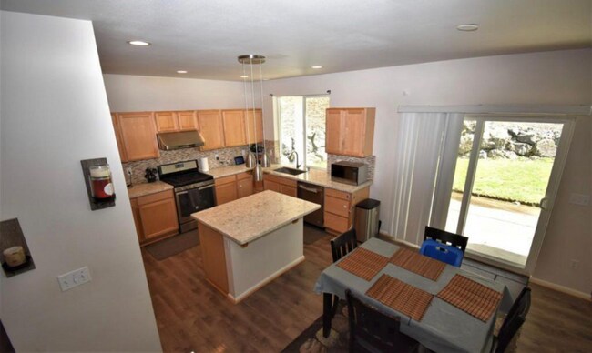 Foto del edificio - 14333 71st Ave SE