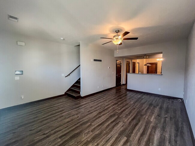 Foto del edificio - 1382 Rural Hill Rd
