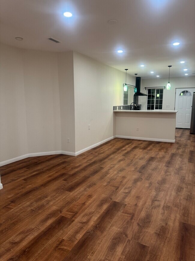 Foto del edificio - 675 25th St