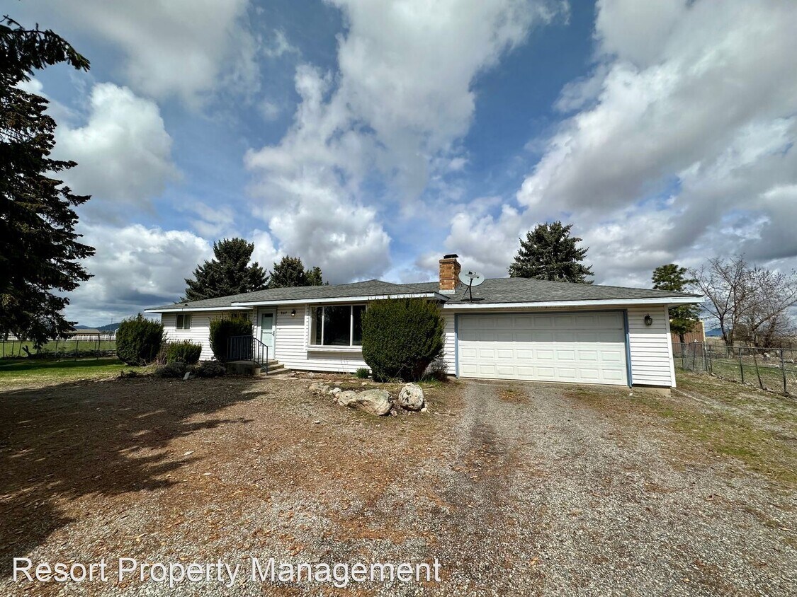 Foto principal - 3 br, 3 bath House - 9317 W Prairie Ave