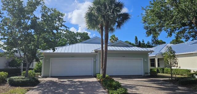 Foto del edificio - 1463 SE Tidewater Pl
