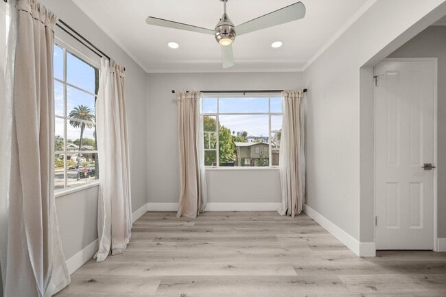 Building Photo - 35-35 Kennebec Ave