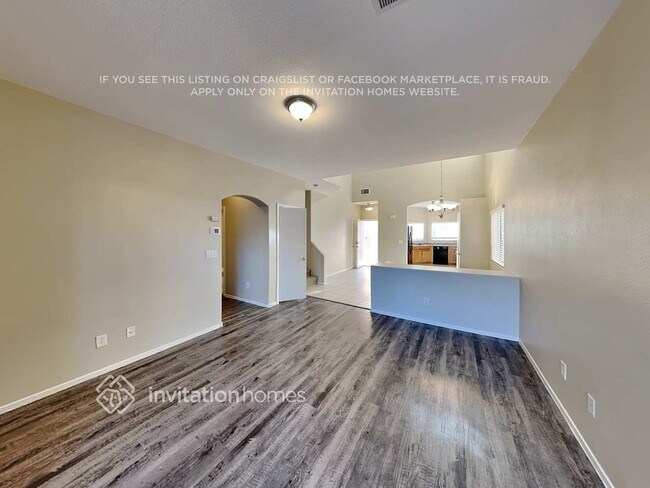 Building Photo - 5916 Gentleslope St