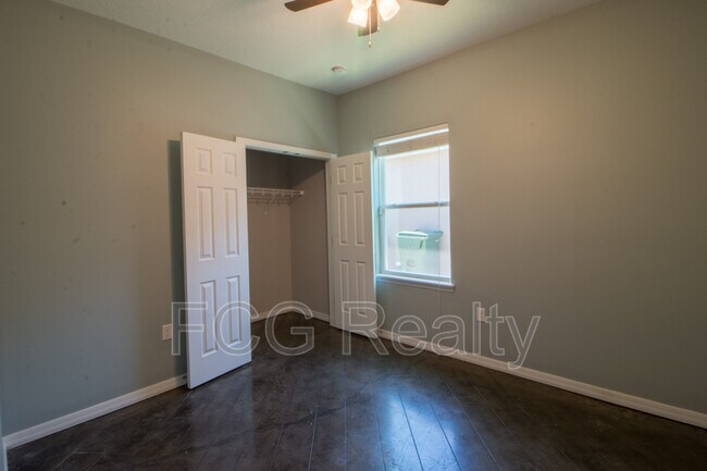 Foto del edificio - 3169 Whispering Trails Ave