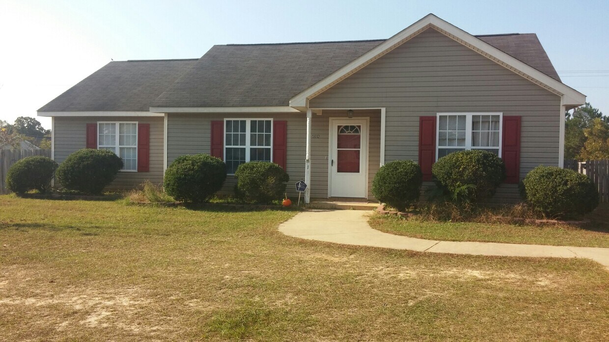 5012 Laurel Ridge Dr, Sanford, NC 27332 House Rental in Sanford, NC
