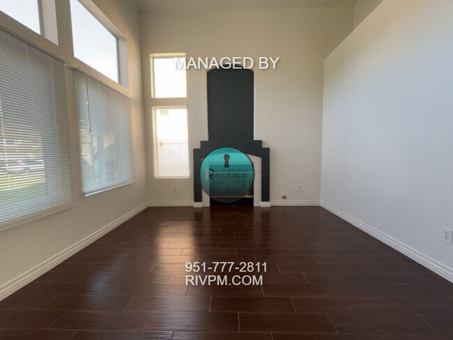 Building Photo - DISCOVER YOUR DREAM HOME IN LORING RANCH C...