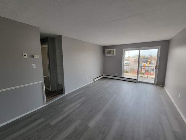 Photo - 13420 Euclid Ave Apartment