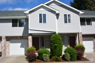 Building Photo - 5546 NE 89th Ave