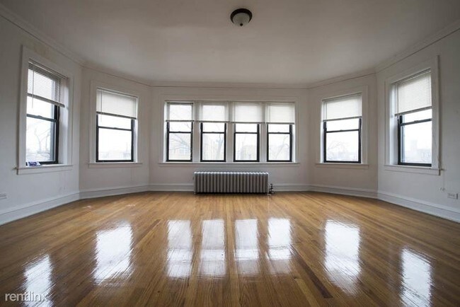 Foto del edificio - 7914 S Hermitage Ave