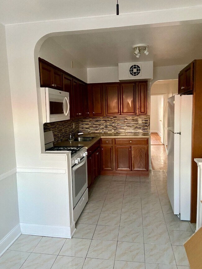 Foto del edificio - 1170 E 85th St