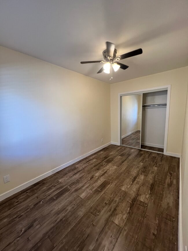 Bedroom - 327 W D St